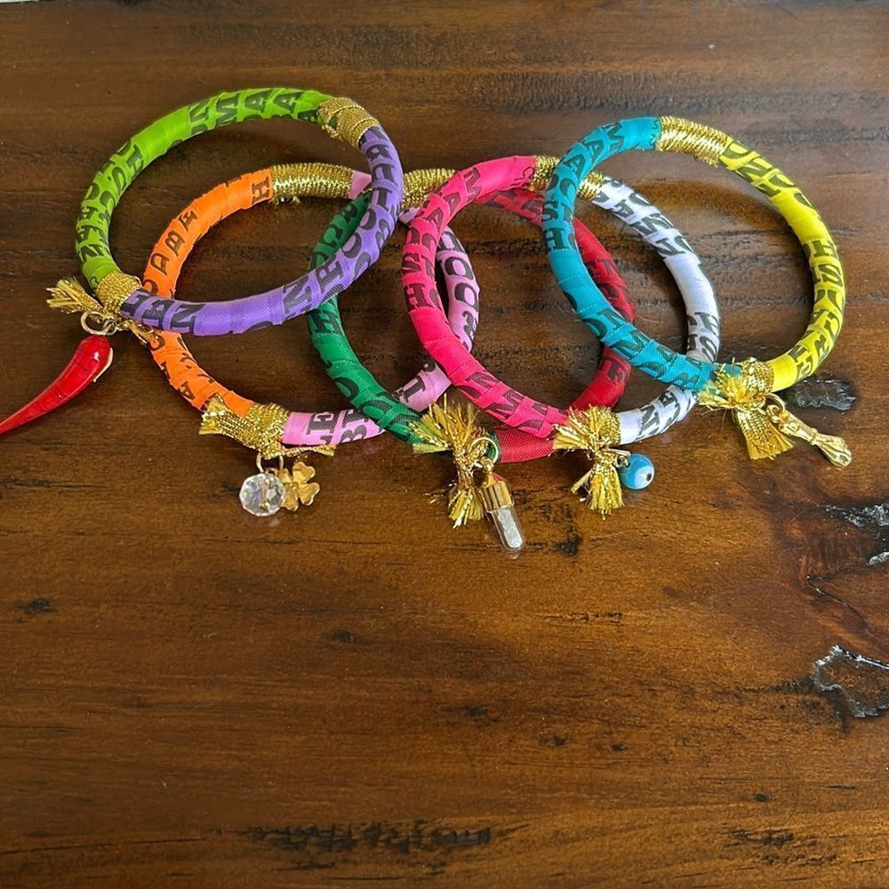 Bracelets bundle 5 made new